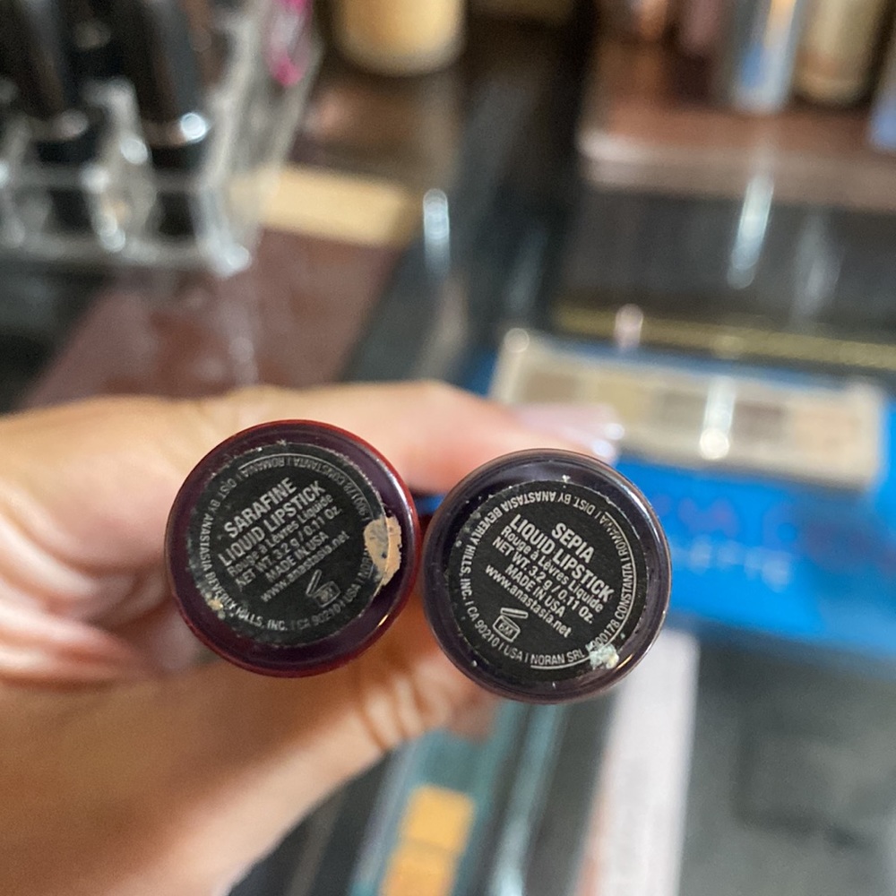 Anastasia Beverly Hills liquid lipstick duo! - Picture 3 of 3